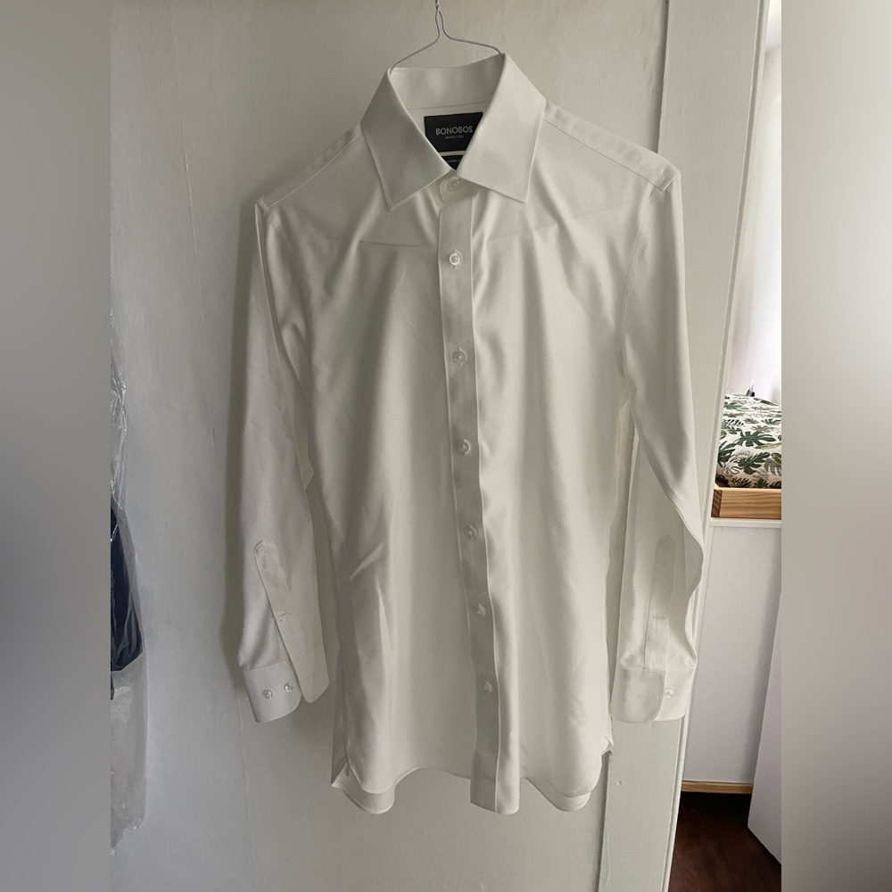 Bonobos White Wrinkle-Free Dress Shirt – Tailored Slim Fit (14.5 / 32)